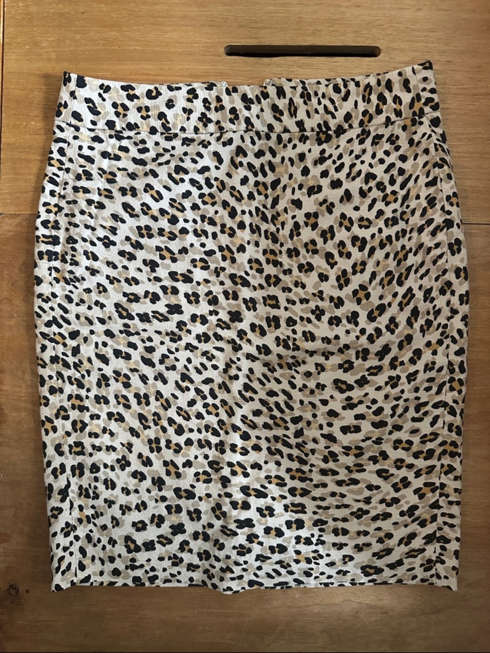 Banana Republic Cream Leopard-Print Pencil Skirt